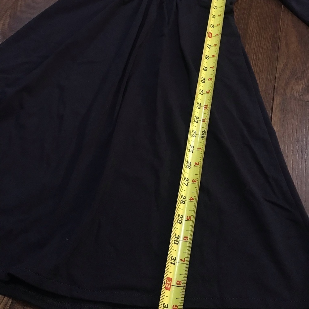 Susana Monaco 3/4 Sleeve Little Black Dress women's Size Small. Plunging v-neck - Picture 6 of 6